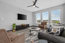 Luxury 2BR Skyline Views Near Broadway