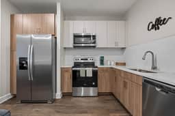 Modern 1BR Near Broadway & The Gulch Pool