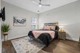 Stylish 1BR Near Broadway & The Gulch