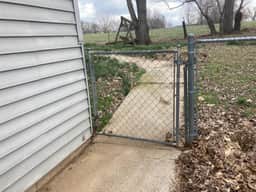 Pet-Friendly 2BR Near Downtown Nashville