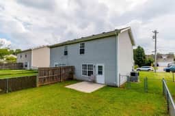 Modern 2BR Clarksville Stay Near Fort Campbell