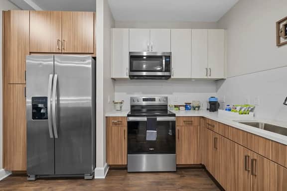 Modern 1BR Near Broadway & The Gulch