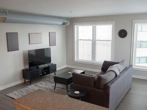Penthouse 2BR Downtown Indy w/ Private Patio
