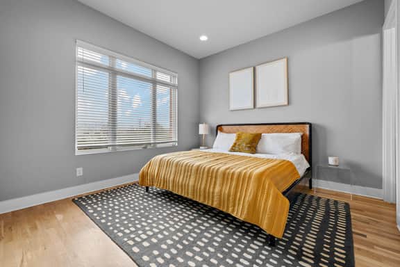 Spacious 4BR Retreat Near Broadway & Downtown