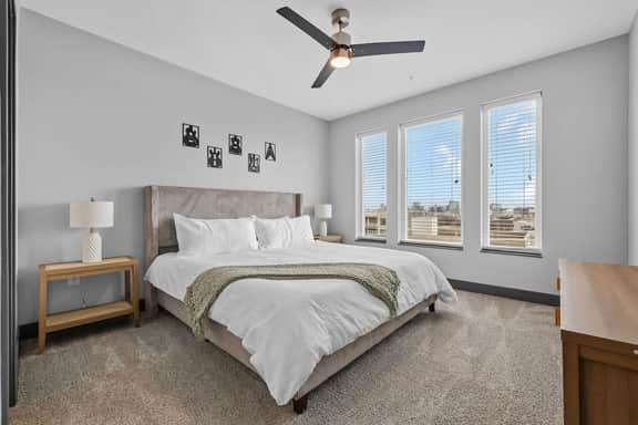 Stylish 2BR w/ City Views Near Broadway