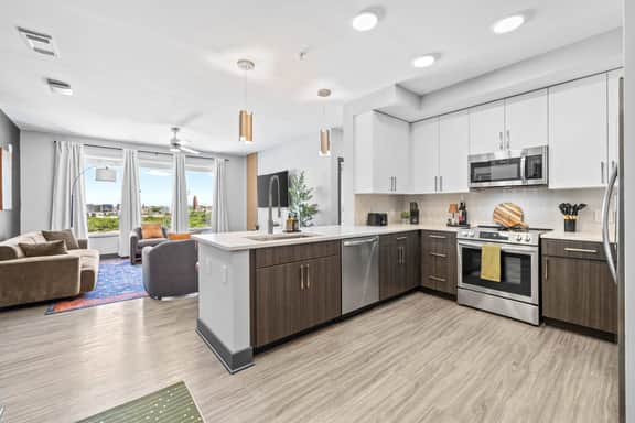 Nashville Skyline Escape, Sleeps 6