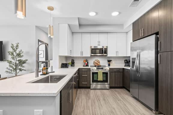 Nashville Skyline Escape, Sleeps 6