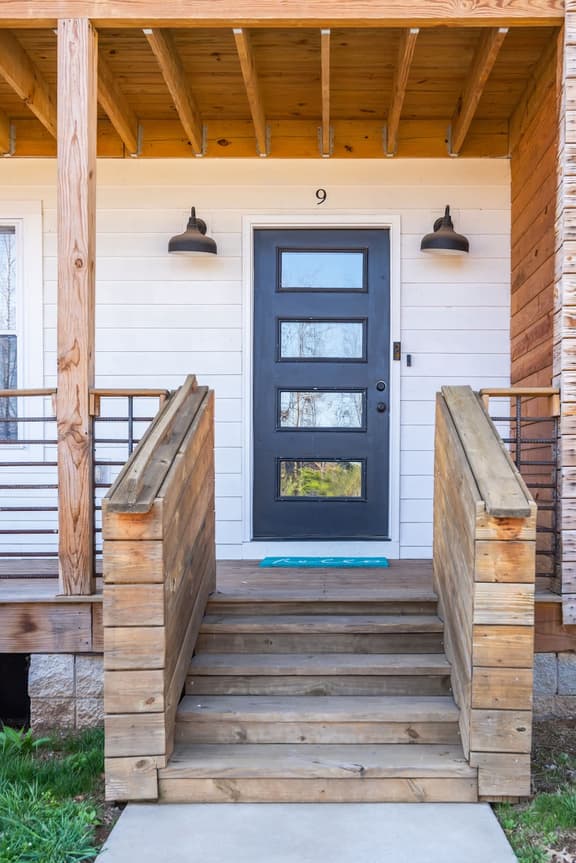 Modern East Nashville | Sleeps 10 | Downtown