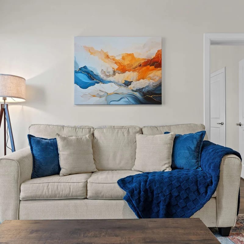 2BR Fireplace Retreat, Walk to Broadway
