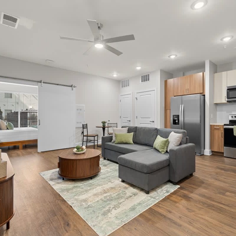 Modern 1BR Near Broadway & The Gulch Pool