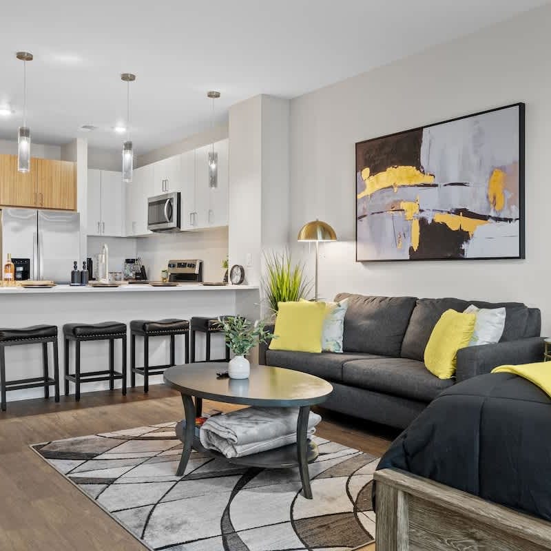 Stylish 1BR Near Broadway & The Gulch